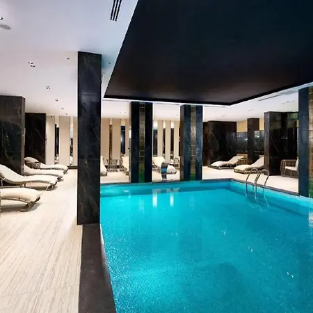 Luxury In The Center Of 100m To The Sea アパート
