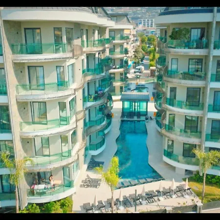 Luxury In The Center Of 100m To The Sea アパート *